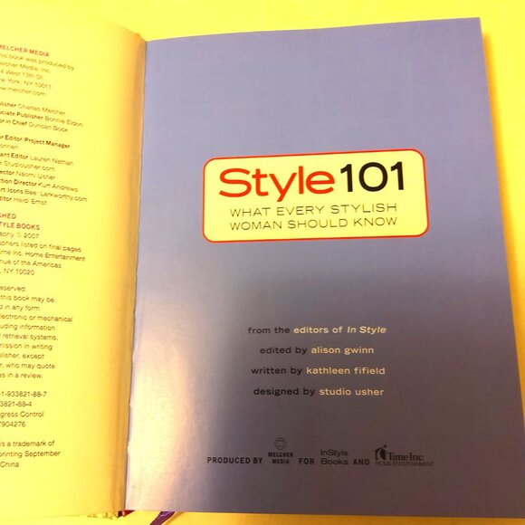 Preowned In Style: Style 101 Hardcover 2007 by Editors of In Style Magazine - Picture 6 of 6